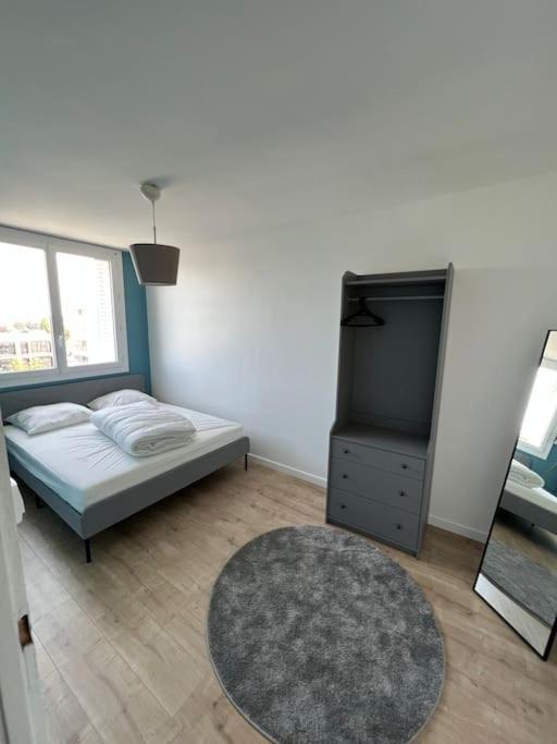 Le Calme - Design - Vue Panoramique Sur La Saone Apartman Caluire-et-Cuire Kültér fotó