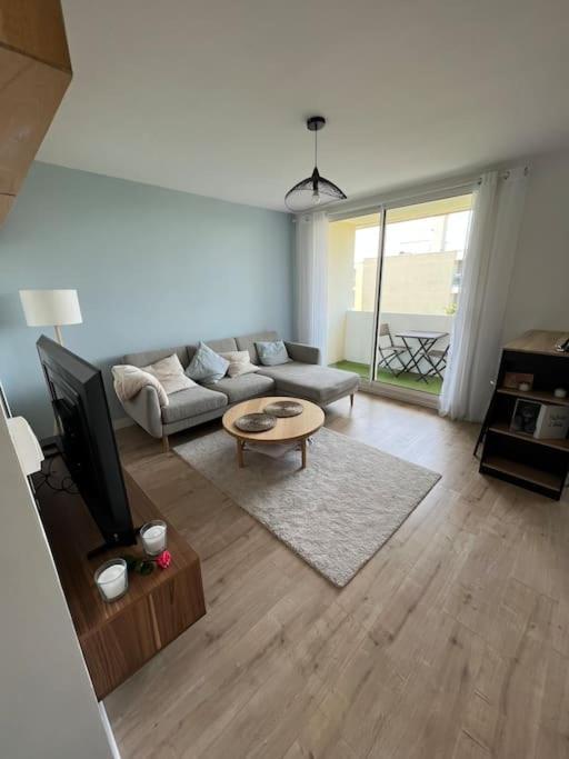 Le Calme - Design - Vue Panoramique Sur La Saone Apartman Caluire-et-Cuire Kültér fotó
